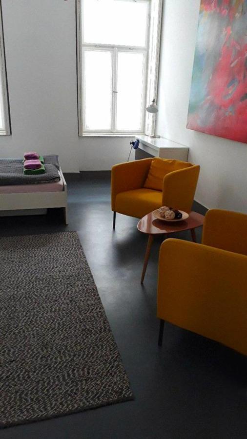 Stylish Holiday Art Apartment - Wifi & Great Location Budapest Luaran gambar