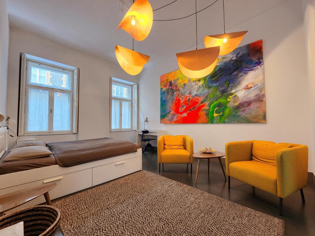 Stylish Holiday Art Apartment - Wifi & Great Location Budapest Luaran gambar